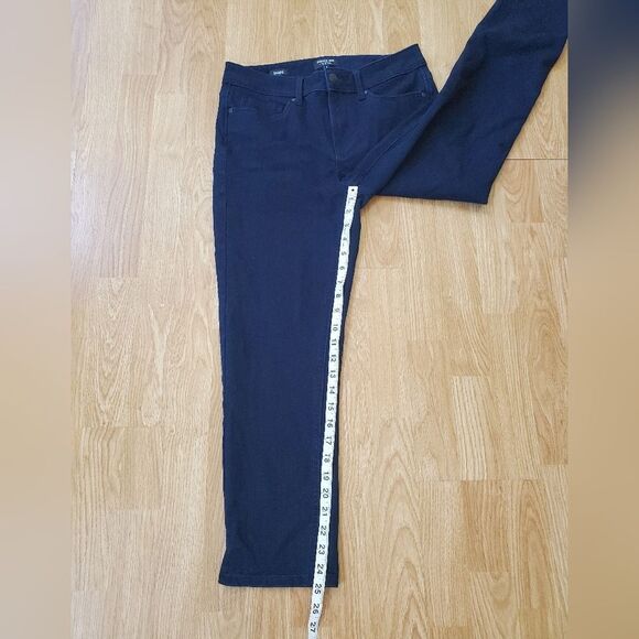 Curves 360 by NYDJ Shape Slim Straight Jeans w/ Bottom Side Slits sz 8=28x25 - Picture 8 of 13